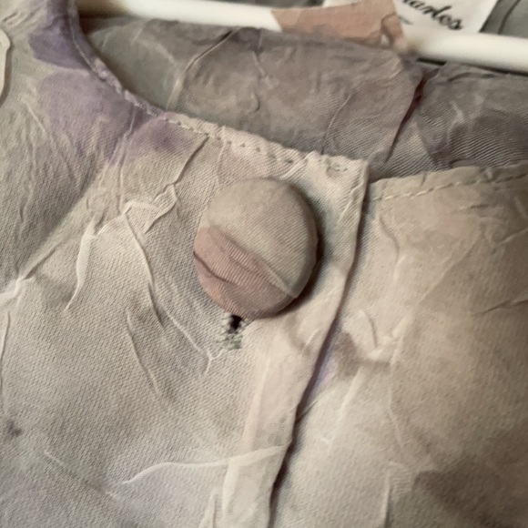 2PIECE SUIT WEAR. Soft and Flowing 100%Polyester - Picture 9 of 10